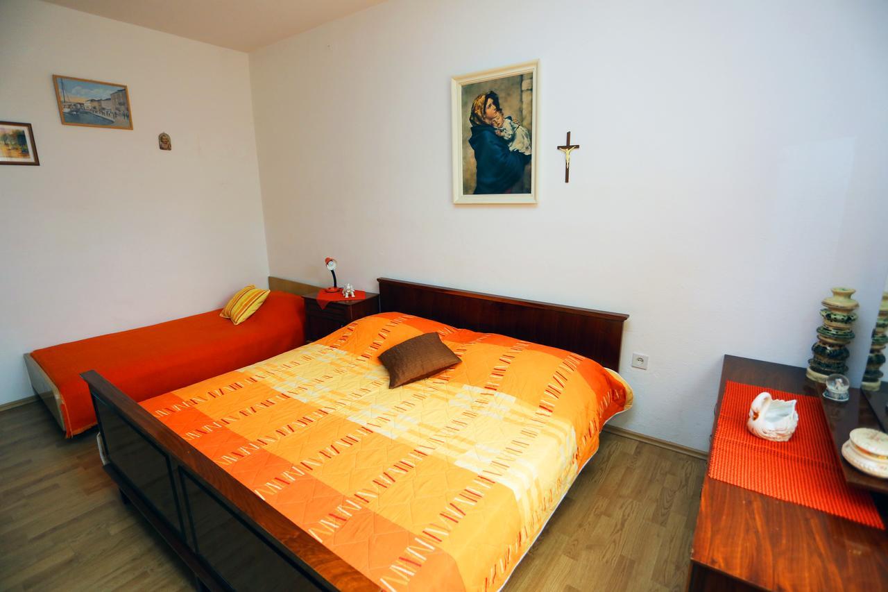 Apartments M&J Supetar Extérieur photo