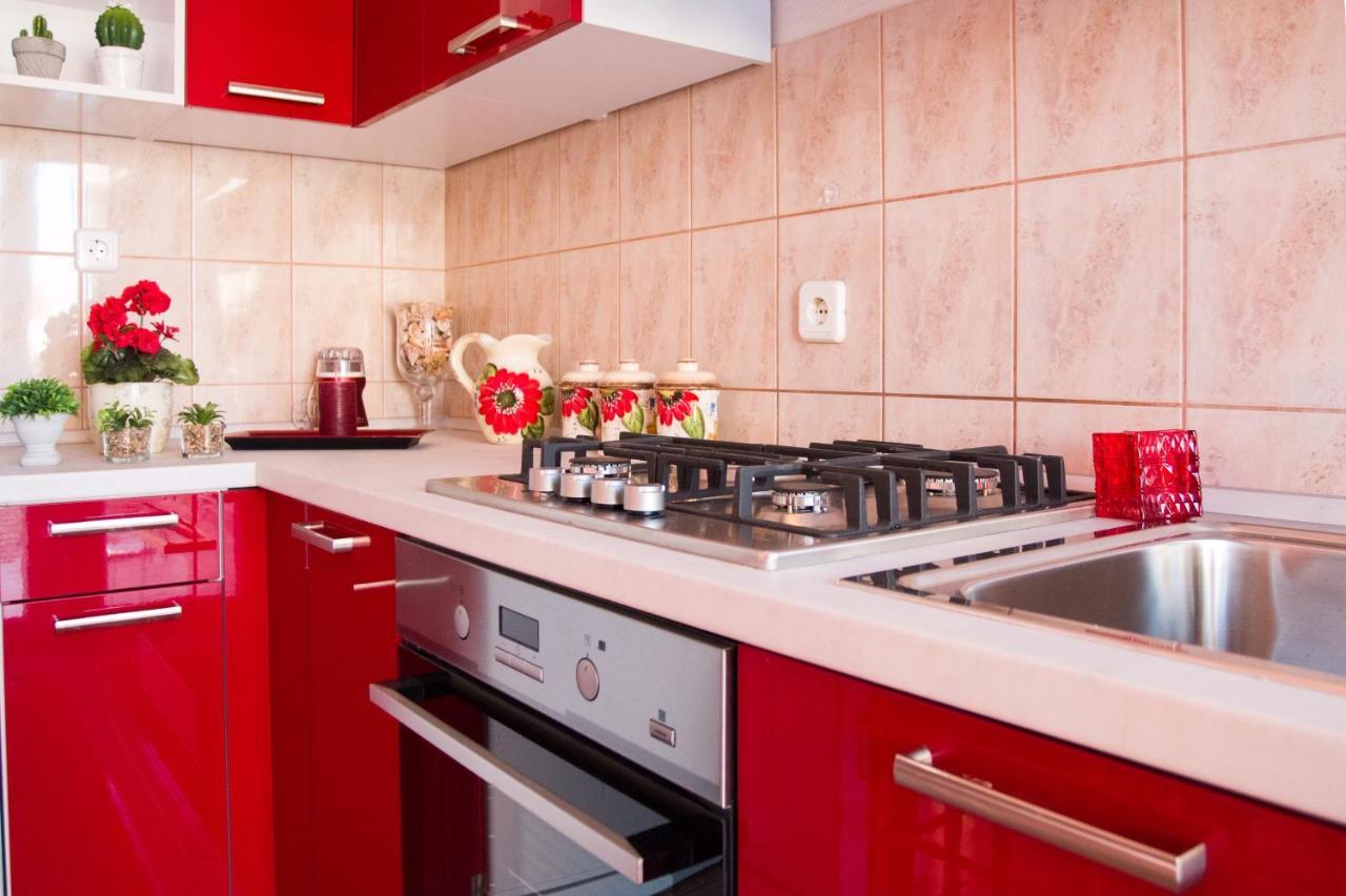 Apartments M&J Supetar Extérieur photo